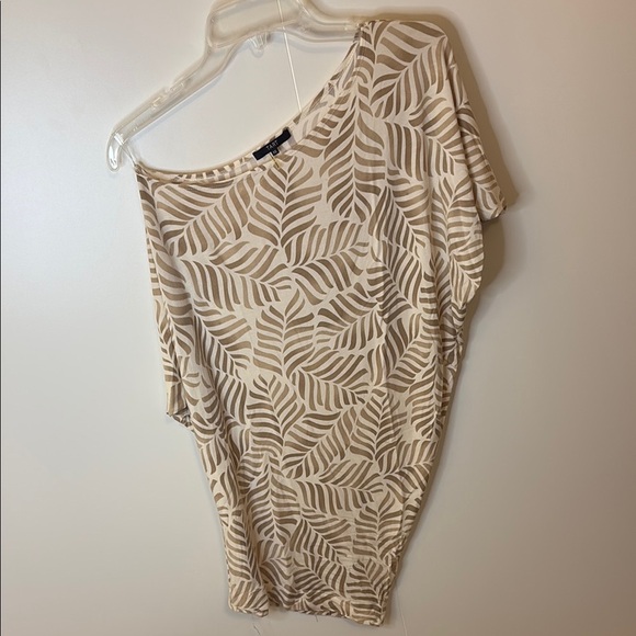 Tart Leaf Print Top - Picture 1 of 3